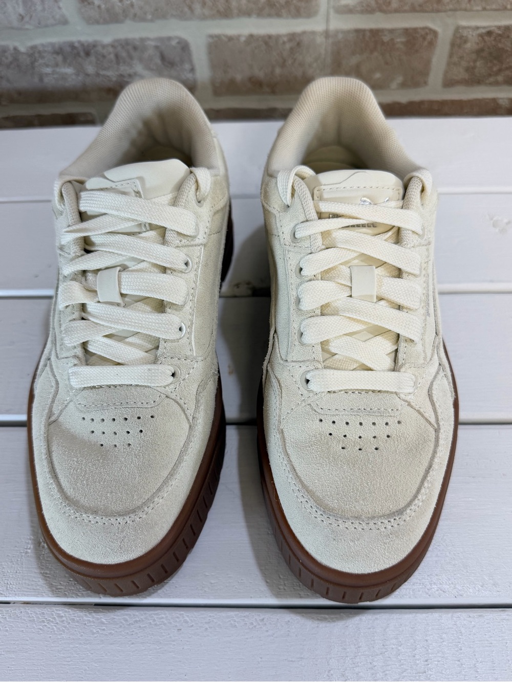 PUMA Karmen II Idol Suede Platform Sneakers Frosted Ivory Women’s 6 - Picture 2 of 10